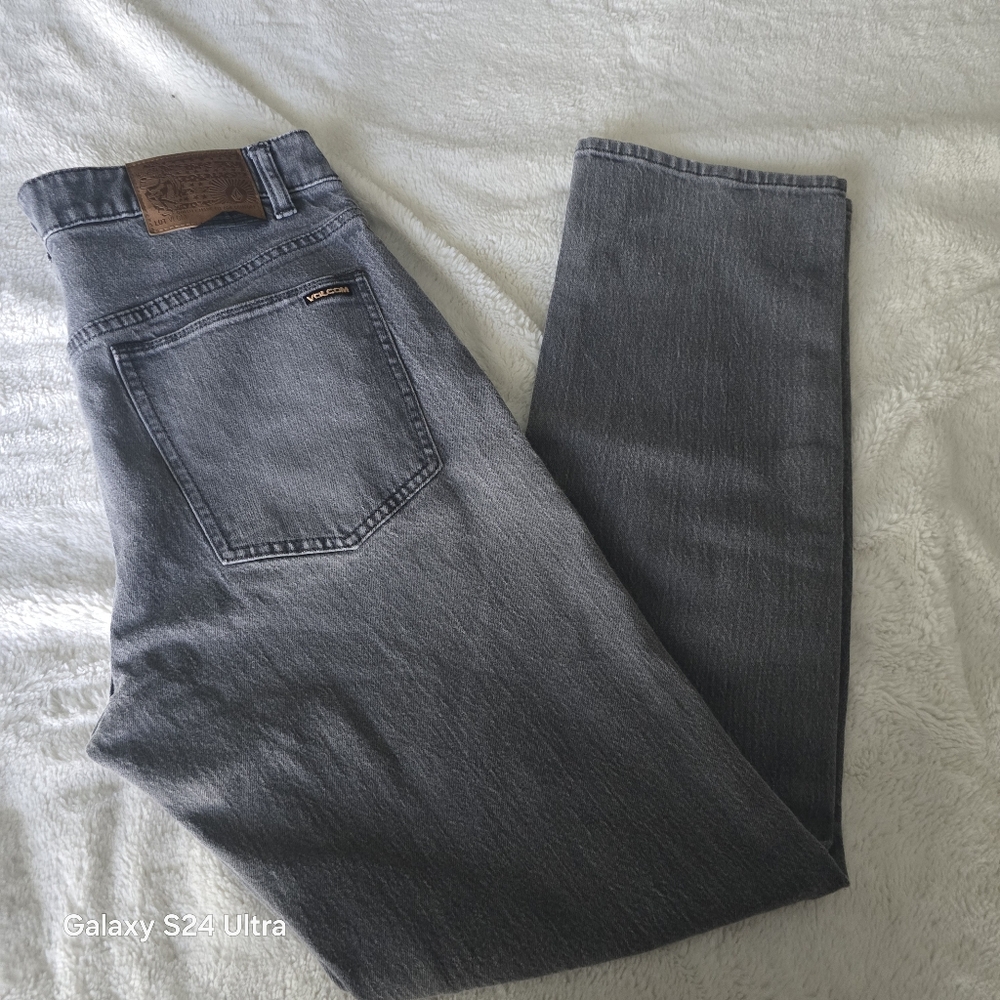 Volcom Men's Dark Gray Straight Jeans